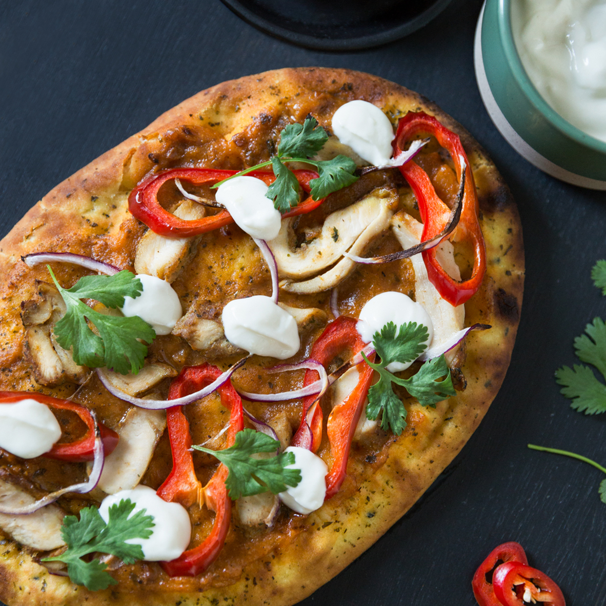 Butter chicken nanpizza